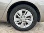 Toyota Auris Touring Sports 1.8 Hybrid Now / Camera / Navi / PDC / DAB / Park Assist