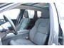 Volvo XC60 T6 Plug-in hybrid AWD Ultra Dark | Panoramadak | Luchtvering | Trekhaak | Head-up display | Verwarmbare voorstoelen, achterbank en stuurwiel | Premium audio by Harman Kardon | Adaptieve cruise control |