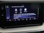 Skoda Octavia Combi 1.0 e-TSI Business Edition Plus | Trekhaak | Adaptieve cruise control | Keyless | Dodehoek detectie | Parkeersensoren | Stuurwielverwarming | Elektrische kofferklep | Sfeerverlichting | Navigatie |