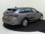 Skoda Octavia Combi 1.0 e-TSI Business Edition Plus | Trekhaak | Adaptieve cruise control | Keyless | Dodehoek detectie | Parkeersensoren | Stuurwielverwarming | Elektrische kofferklep | Sfeerverlichting | Navigatie |