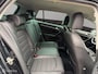 Volkswagen Golf 1.2 TSI R-line / Camera / Navigatie / etc