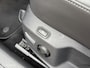 Volkswagen Golf 1.2 TSI R-line / Camera / Navigatie / etc