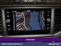 Volkswagen Crafter 2.0 TDI 141pk Automaat L3H3 L2H2 Euro6 Airco | Camera | Navigatie | Apple Carplay | Adaptieve Cruisecontrol | 3000kg Trekhaak Android Auto, Chauffeursstoel, Tachograaf, Parkeersensoren