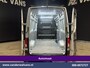 Volkswagen Crafter 2.0 TDI 141pk Automaat L3H3 L2H2 Euro6 Airco | Camera | Navigatie | Apple Carplay | Adaptieve Cruisecontrol | 3000kg Trekhaak Android Auto, Chauffeursstoel, Tachograaf, Parkeersensoren