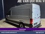 Volkswagen Crafter 2.0 TDI 141pk Automaat L3H3 L2H2 Euro6 Airco | Camera | Navigatie | Apple Carplay | Adaptieve Cruisecontrol | 3000kg Trekhaak Android Auto, Chauffeursstoel, Tachograaf, Parkeersensoren