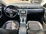 Volkswagen Passat Variant 2.0 TSI Highline PANO NAVI CAMERA LEER.
