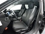 Peugeot 308 SW 1.2 PureTech Allure Pack Business (APPLE CARPLAY,KEYLESS,ADAPTIVE CRUISE,CAMERA,SFEERVERLICHTING,LED,TOPCONDITIE)
