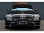 Mercedes-Benz S-klasse 580 e 4MATIC Lang AMG Line | First-Class Rear Executivepakket | Airmatic | Achterasbesturing | Distronic+ | Burmester 4D | Koelbox | MBUX Tablet | Massage | Stoelventilatie | Verwarmd Stuurwiel |