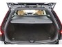 Volvo V60 2.0 T6 Twin Engine AWD Momentum Pro | Trekhaak | Panoramadak | Adaptieve Cruise | Leer | Stoelverwarming |