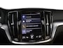 Volvo V60 2.0 T6 Twin Engine AWD Momentum Pro | Trekhaak | Panoramadak | Adaptieve Cruise | Leer | Stoelverwarming |
