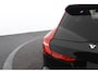 Volvo V60 2.0 T6 Twin Engine AWD Momentum Pro | Trekhaak | Panoramadak | Adaptieve Cruise | Leer | Stoelverwarming |