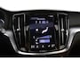Volvo V60 2.0 T6 Twin Engine AWD Momentum Pro | Trekhaak | Panoramadak | Adaptieve Cruise | Leer | Stoelverwarming |