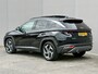 Hyundai Tucson 1.6 T-GDI PHEV Comfort Smart Sky 4WD / Dealer Onderhouden / SOH 100% / Panoramadak / Adaptief Cruise Control / Navigatie / Achteruitrijcamera / Apple Carplay & Android Auto / Stoel & Stuurverwarming / 19" LM Velgen / Elektrische Achterklep /