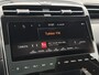 Hyundai Tucson 1.6 T-GDI PHEV Comfort Smart Sky 4WD / Dealer Onderhouden / SOH 100% / Panoramadak / Adaptief Cruise Control / Navigatie / Achteruitrijcamera / Apple Carplay & Android Auto / Stoel & Stuurverwarming / 19" LM Velgen / Elektrische Achterklep /