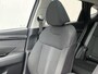 Hyundai Tucson 1.6 T-GDI PHEV Comfort Smart Sky 4WD / Dealer Onderhouden / SOH 100% / Panoramadak / Adaptief Cruise Control / Navigatie / Achteruitrijcamera / Apple Carplay & Android Auto / Stoel & Stuurverwarming / 19" LM Velgen / Elektrische Achterklep /