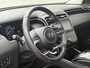 Hyundai Tucson 1.6 T-GDI PHEV Comfort Smart Sky 4WD / Dealer Onderhouden / SOH 100% / Panoramadak / Adaptief Cruise Control / Navigatie / Achteruitrijcamera / Apple Carplay & Android Auto / Stoel & Stuurverwarming / 19" LM Velgen / Elektrische Achterklep /