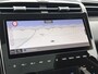 Hyundai Tucson 1.6 T-GDI PHEV Comfort Smart Sky 4WD / Dealer Onderhouden / SOH 100% / Panoramadak / Adaptief Cruise Control / Navigatie / Achteruitrijcamera / Apple Carplay & Android Auto / Stoel & Stuurverwarming / 19" LM Velgen / Elektrische Achterklep /