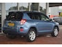 Toyota RAV4 2.2 D-4D Dynamic 2WD | Navigatie | Clima | Trekhaak | Cruise-control | NL auto!! | Nederlandse auto laatste beurt gehad bij 160000km bij de Toyota dealer