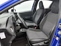 Toyota Yaris 1.5 Hybrid Executive | Navigatie | Climate Control | Half lederen bekleding | Armsteun | Achteruitrijcamera | Cruise Control | Fietsendragerbeugel afneembaar | SL op kenteken