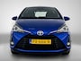 Toyota Yaris 1.5 Hybrid Executive | Navigatie | Climate Control | Half lederen bekleding | Armsteun | Achteruitrijcamera | Cruise Control | Fietsendragerbeugel afneembaar | SL op kenteken