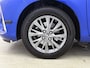 Toyota Yaris 1.5 Hybrid Executive | Navigatie | Climate Control | Half lederen bekleding | Armsteun | Achteruitrijcamera | Cruise Control | Fietsendragerbeugel afneembaar | SL op kenteken