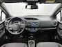 Toyota Yaris 1.5 Hybrid Executive | Navigatie | Climate Control | Half lederen bekleding | Armsteun | Achteruitrijcamera | Cruise Control | Fietsendragerbeugel afneembaar | SL op kenteken