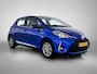 Toyota Yaris 1.5 Hybrid Executive | Navigatie | Climate Control | Half lederen bekleding | Armsteun | Achteruitrijcamera | Cruise Control | Fietsendragerbeugel afneembaar | SL op kenteken
