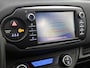 Toyota Yaris 1.5 Hybrid Executive | Navigatie | Climate Control | Half lederen bekleding | Armsteun | Achteruitrijcamera | Cruise Control | Fietsendragerbeugel afneembaar | SL op kenteken