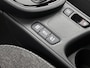 Toyota Yaris Cross 1.5 Hybrid 115 Dynamic Comfort Pack | BTW voertuig | Dodehoek detectie | Stoel+stuurverwarming | Parkeersensoren voor+achter | Draadloze telefoonlader | Navigatie | Apple CarPlay/Android Auto | Cruise Control Adaptive |