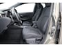 Toyota Corolla 1.8 Hybrid Dynamic | Apple Carplay / Android Auto | Stoelverwarming | Adaptive Cruise | Keyless | Clima | Camera | 17 inch