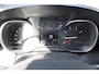 Citroën C3 Aircross 1.2 PureTech S&S Shine Navigatie | Carplay | Trekhaak | Parkeersensoren Achter