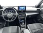 Toyota Yaris Cross 1.5 Hybrid Adventure | Pano Dak | Parkeersensoren V+A | Blindspot | Stoelverwarming |
