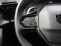 Peugeot 2008 145PK Hybrid Allure | Achteruitrijcamera | Stoelverwarming | AppleCarPlay/AndroidAuto | Climate Control | Cruise Control | Keyless | FULL LED | Navigatie | LMV | Parkeersensoren | Privacy Glass | Isofix |