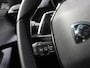Peugeot 2008 145PK Hybrid Allure | Achteruitrijcamera | Stoelverwarming | AppleCarPlay/AndroidAuto | Climate Control | Cruise Control | Keyless | FULL LED | Navigatie | LMV | Parkeersensoren | Privacy Glass | Isofix |