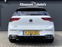 Volkswagen Golf 1.5 eTSI R-Line AUT. | dealer onderh. | panoramadak | stoel-/stuurverw. | keyless | trekhaak | carplay