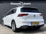 Volkswagen Golf 1.5 eTSI R-Line AUT. | dealer onderh. | panoramadak | stoel-/stuurverw. | keyless | trekhaak | carplay