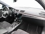Skoda Superb Combi 1.4 TSi iV 218 Pk Sportline Business Automaat | Carplay | Panoramadak | Matrix LED | Elektrische Stoelen | Parkeersensoren | 19 Inch | 92.386 Km!!