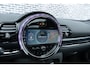 MINI Clubman 1.5 Cooper Business Edition | Trekhaak Afneembaar | Panoramadak | Two-Tone | Parkeersensoren | Sportstoelen | Privacy Glas | LED Koplampen | Climate Controle | Cruise Control | Lichtmetalen Velgen 17 inch | Navigatie | Apple Carplay | Android Auto