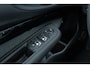 MINI Clubman 1.5 Cooper Business Edition | Trekhaak Afneembaar | Panoramadak | Two-Tone | Parkeersensoren | Sportstoelen | Privacy Glas | LED Koplampen | Climate Controle | Cruise Control | Lichtmetalen Velgen 17 inch | Navigatie | Apple Carplay | Android Auto
