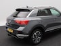 Volkswagen T-Roc 1.5 TSi 150 Pk Style | Trekhaak | Carplay | Virtual Cockpit | Adaptive Cruise | LED | Stoelverwarming | 17 Inch