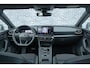 CUPRA Leon Sportstourer 2.0 TSI | Achteruitrijcamera | Parkeerassistent | Keyless Entry | Elektrische Achterklep | Matrix LED Koplampen | Virtual Cockpit | Stoelverwarming | Lichtmetalen Velgen 18 inch | Cruise Control Adaptief | Dodehoekdetectie Navigatie | Apple Carplay | Android Auto