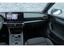 CUPRA Leon Sportstourer 2.0 TSI | Achteruitrijcamera | Parkeerassistent | Keyless Entry | Elektrische Achterklep | Matrix LED Koplampen | Virtual Cockpit | Stoelverwarming | Lichtmetalen Velgen 18 inch | Cruise Control Adaptief | Dodehoekdetectie Navigatie | Apple Carplay | Android Auto
