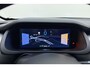Jeep Avenger 1.2 e-Hybrid 110pk Automaat Summit | Navigatie | Achteruitrijcamera | Adapt. Cruise control | Climate control | Elektrische achterklep | Keyless | 18" Lichtmetalen velgen | 8 jaar garantie