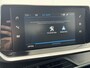 Peugeot 2008 1.2 PureTech Allure Pack | Camera Achter | Navigatie | Climate Control | Trekhaak Afneembaar | Apple Carplay & Android Auto |