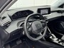 Peugeot 2008 1.2 PureTech Allure Pack | Camera Achter | Navigatie | Climate Control | Trekhaak Afneembaar | Apple Carplay & Android Auto |
