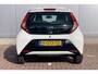 Toyota Aygo 1.0 VVT-i x-play / Camera / Bluetooth / DAB /