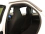 Toyota Aygo X 1.0 VVT-i MT Play - ORIGINEEL NEDERLANDSE AUTO -ACHTERUITRIJCAMERA - APPLE CARPLAY/ANDROID AUTO - CRUISE CONTROL ADAPTIEF - AIRCO - VERKEERSBORDDETECTIE - GROOTLICHTASSISTENT - LEDEREN STUURWIEL - DAB-ONTVANGER - BLUETOOTH TELEFOONVOORBEREIDING