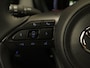 Toyota Aygo X 1.0 VVT-i MT Play - ORIGINEEL NEDERLANDSE AUTO -ACHTERUITRIJCAMERA - APPLE CARPLAY/ANDROID AUTO - CRUISE CONTROL ADAPTIEF - AIRCO - VERKEERSBORDDETECTIE - GROOTLICHTASSISTENT - LEDEREN STUURWIEL - DAB-ONTVANGER - BLUETOOTH TELEFOONVOORBEREIDING
