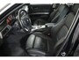 BMW 3-Serie 325xi xDrive Panorama / Opendak / Navigatie / Cruise / PDC / Bluetooth
