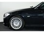 BMW 3-Serie 325xi xDrive Panorama / Opendak / Navigatie / Cruise / PDC / Bluetooth